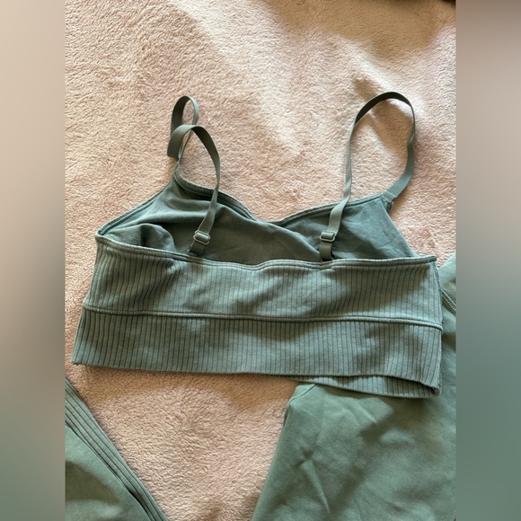Aerie Two Piece Set - Top Medium Pants Small - Picture 5 of 9